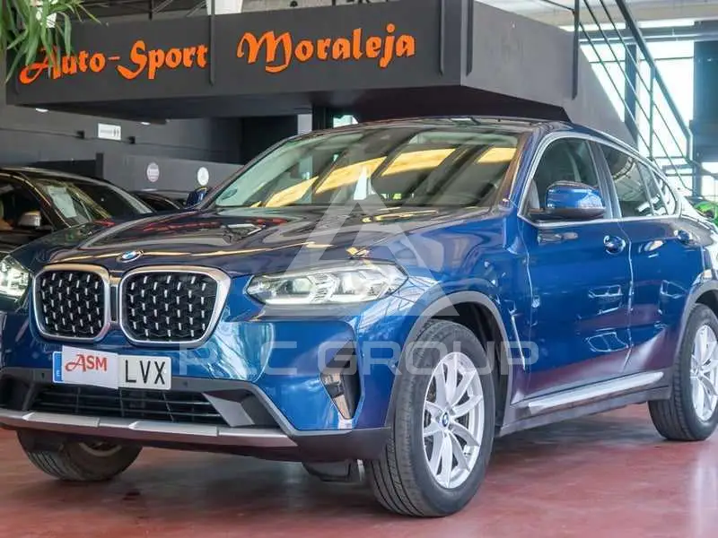 2022 BMW X4