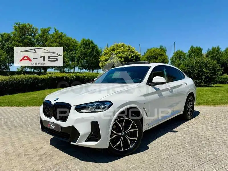 2022 BMW X4