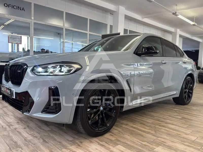 2022 BMW X4