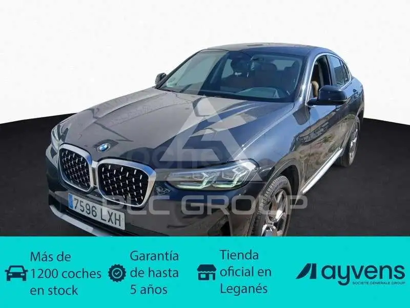 2022 BMW X4