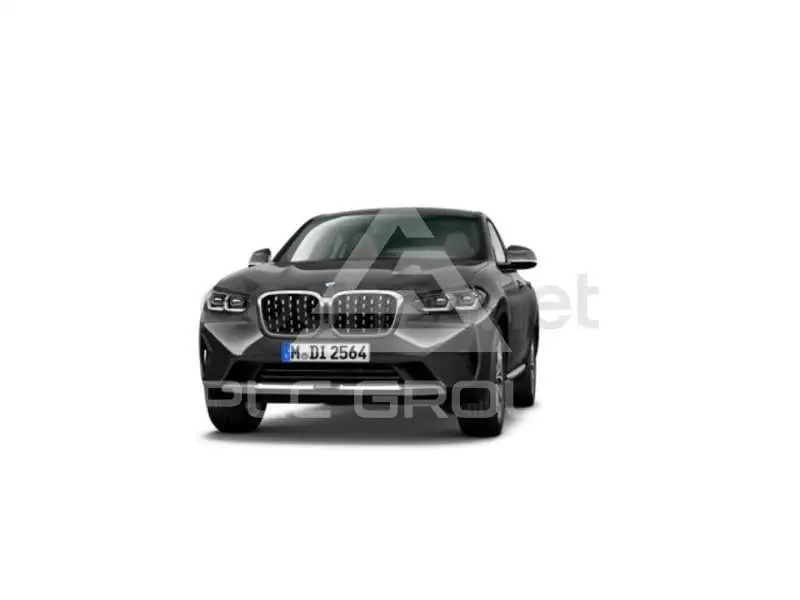 2022 BMW X4
