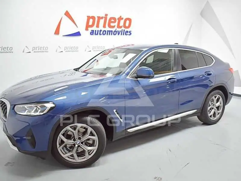 2022 BMW X4