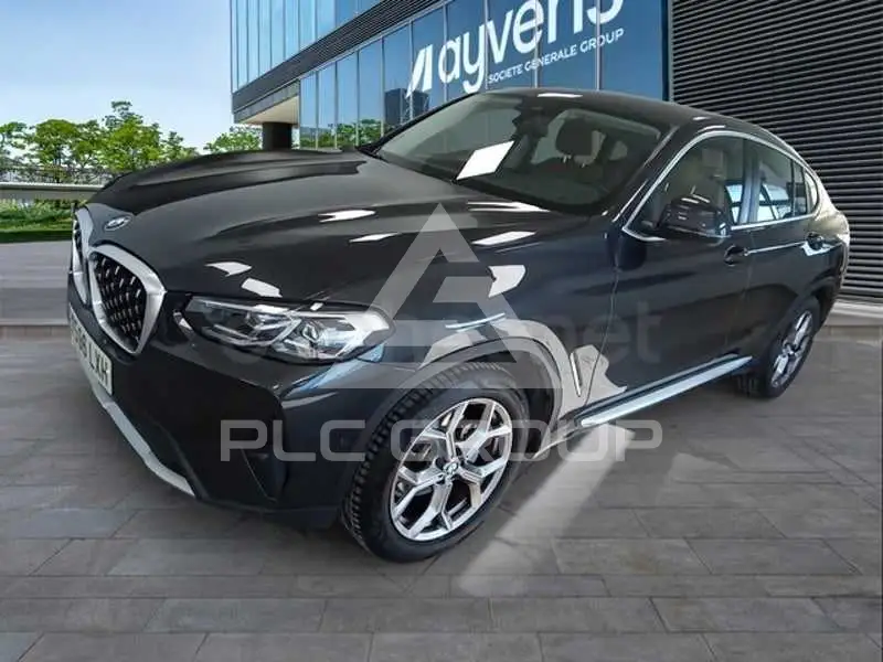 2022 BMW X4