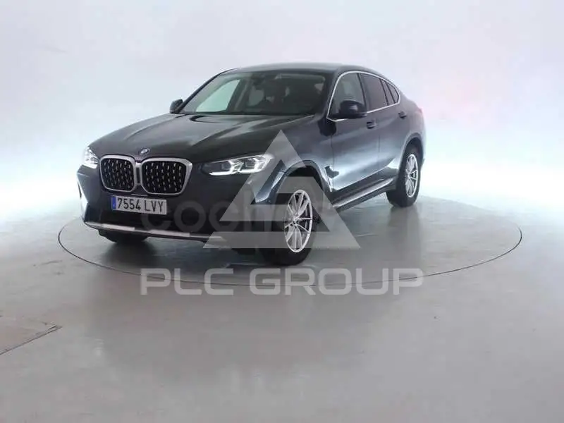 2022 BMW X4