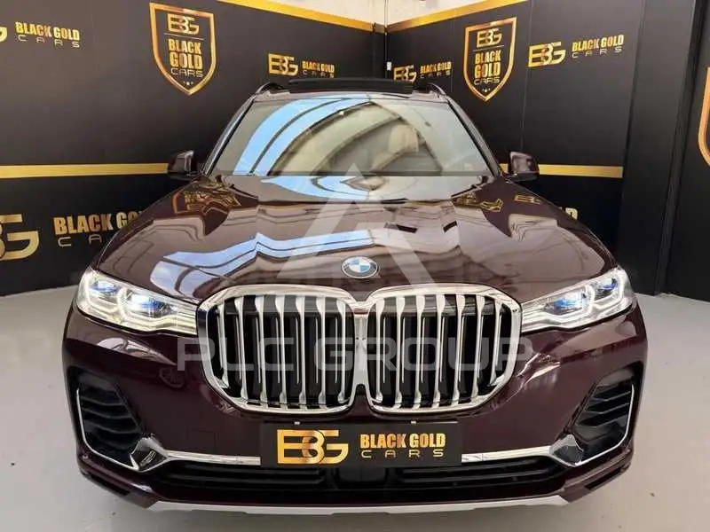 2022 BMW X7