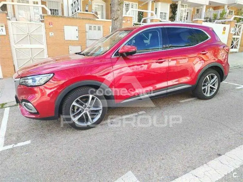 2022 MG HS