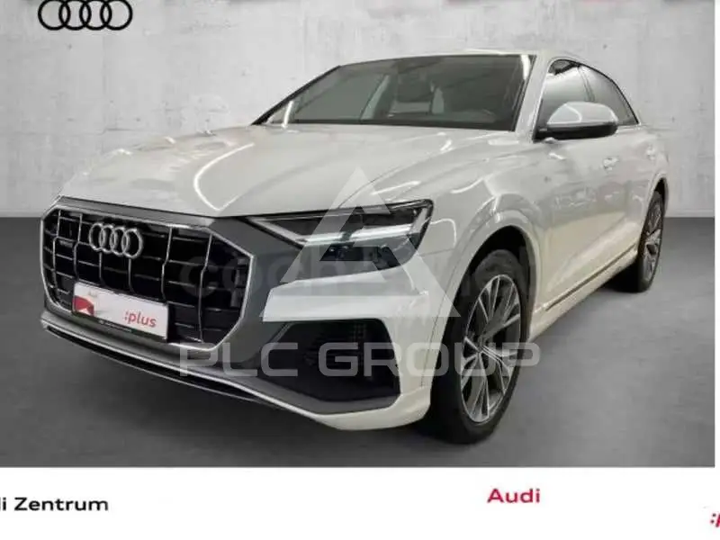 2022 Audi Q8