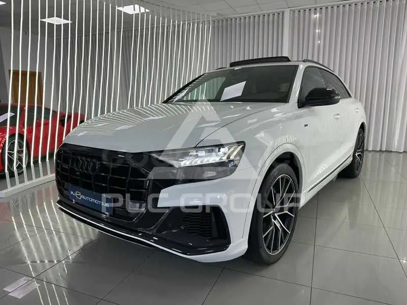 2022 Audi Q8