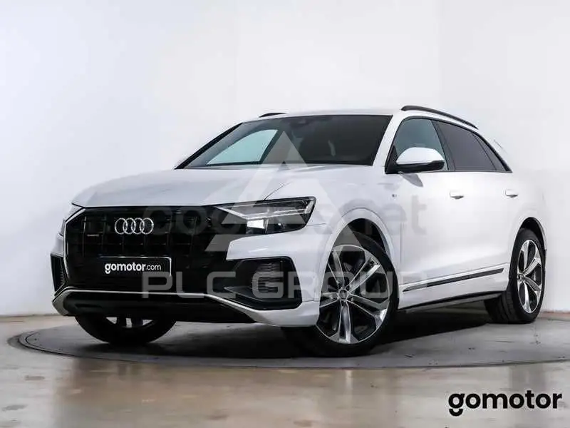 2022 Audi Q8