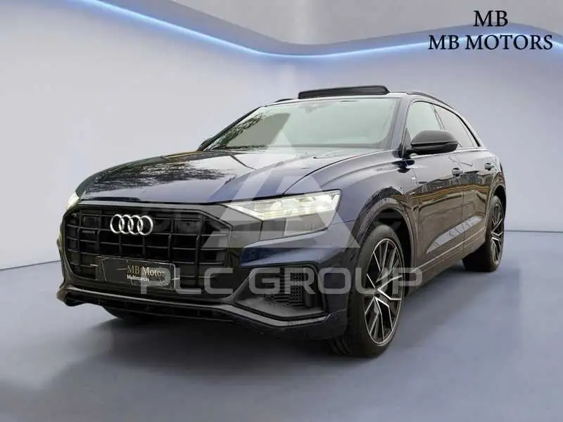 2022 Audi Q8