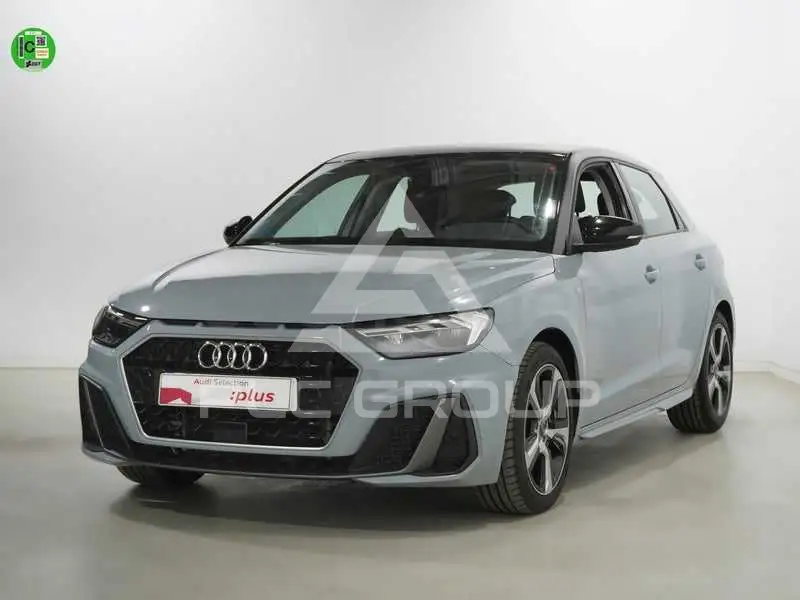 2022 Audi A1