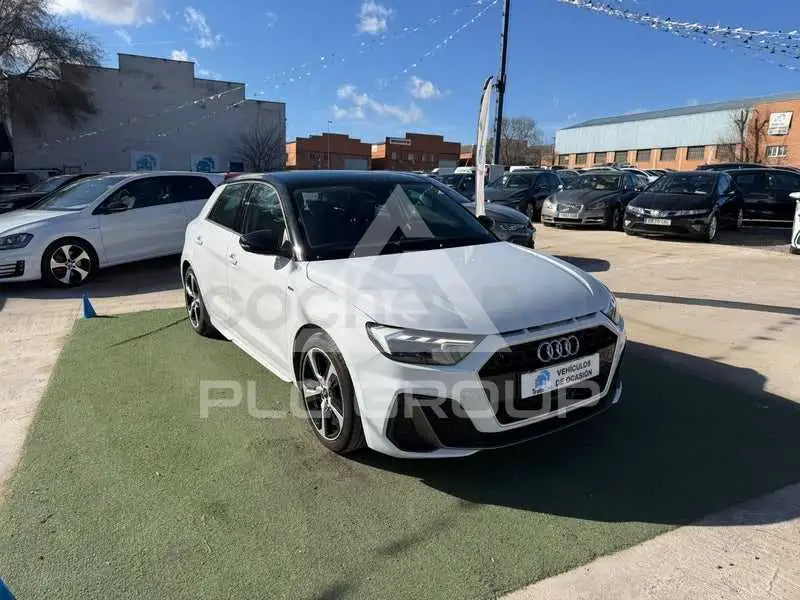 2022 Audi A1
