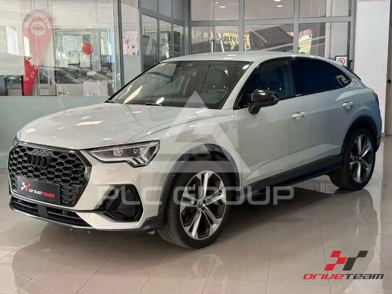 2022 Audi Q3