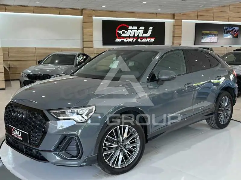 2022 Audi Q3
