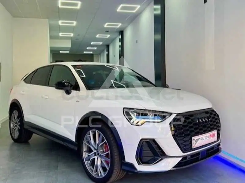 2022 Audi Q3