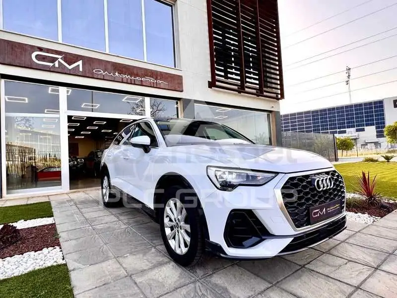 2022 Audi Q3