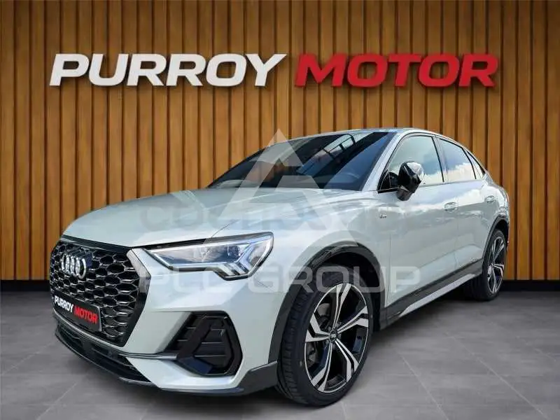 2022 Audi Q3