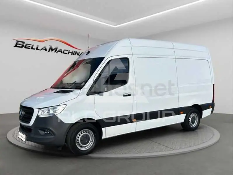 2022 Mercedes Benz Sprinter