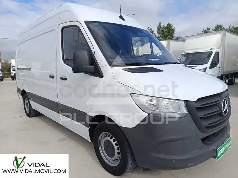 2022 Mercedes Benz Sprinter