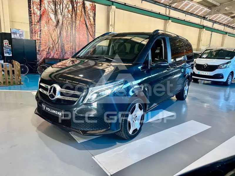 2022 Mercedes Benz V