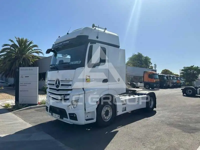 2022 Mercedes Benz Actros