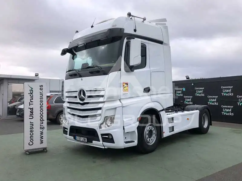 2022 Mercedes Benz 