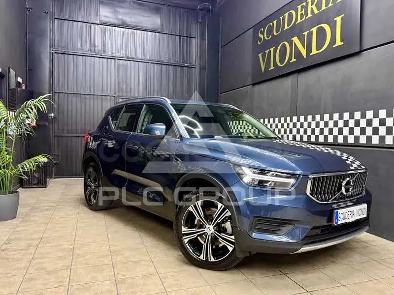 2022 Volvo XC40