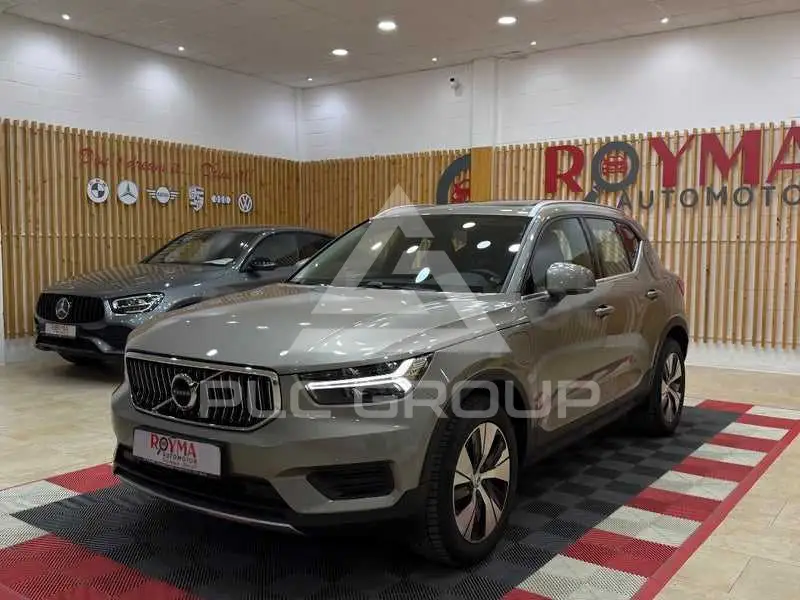 2022 Volvo XC40