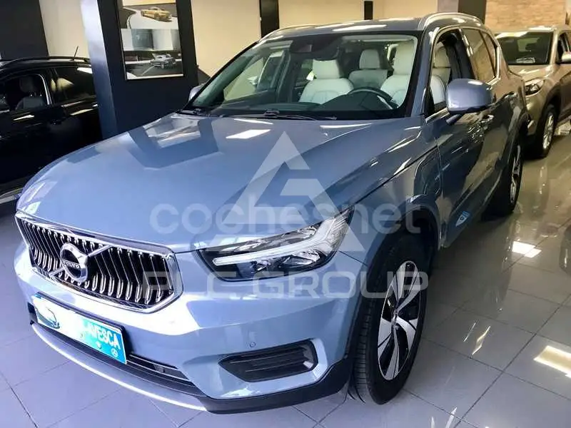 2022 Volvo XC40