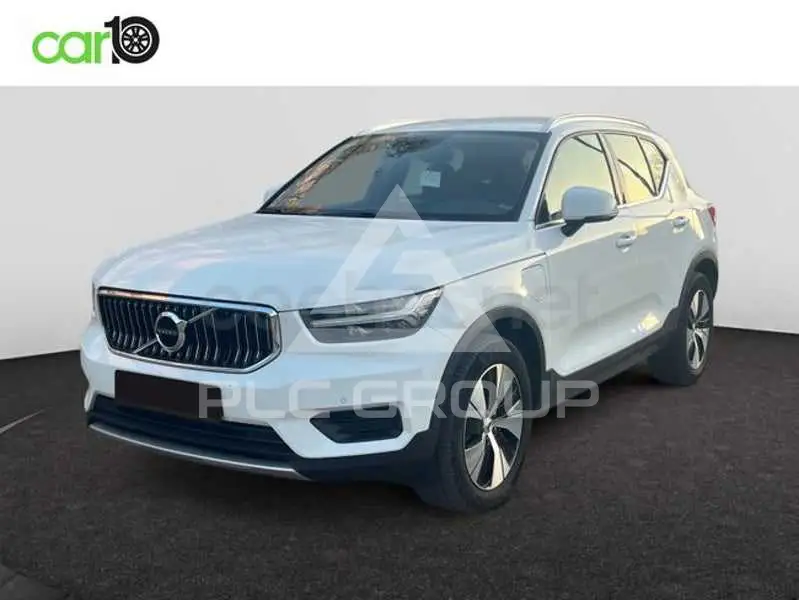 2022 Volvo XC40