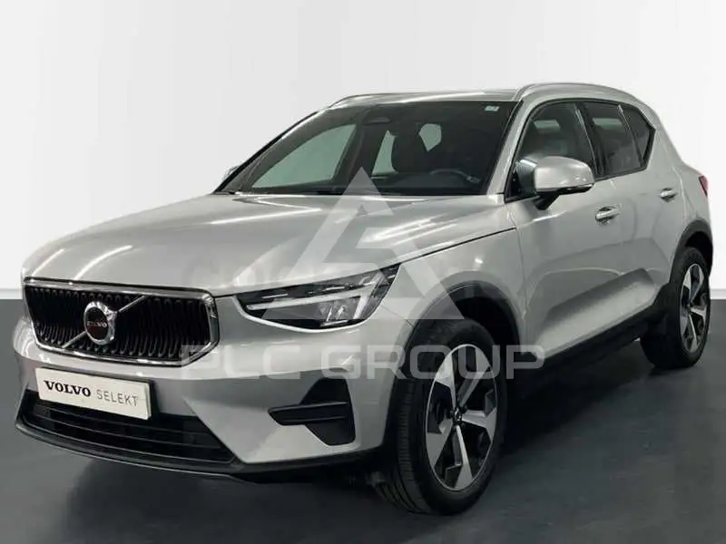 2022 Volvo XC40