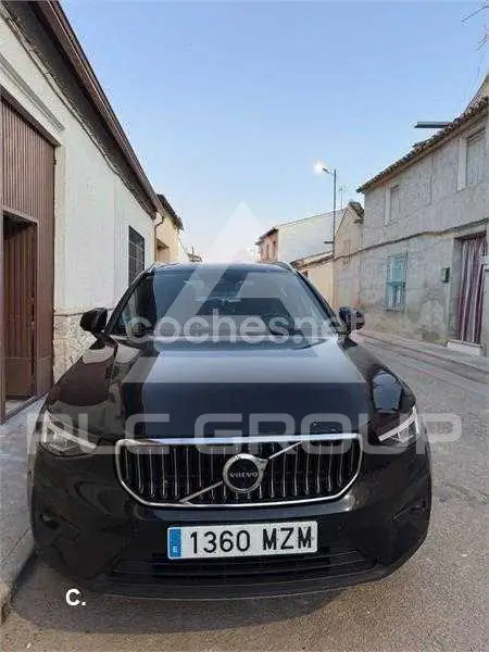 2022 Volvo XC40