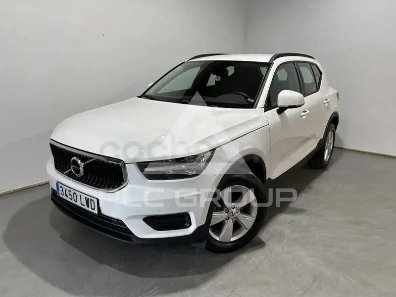 2022 Volvo XC40