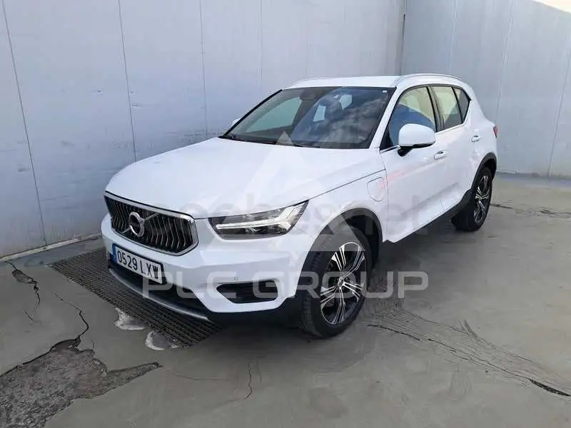 2022 Volvo XC40