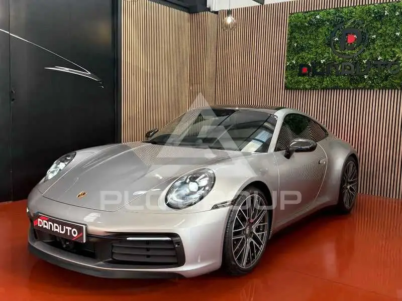 2022 Porsche 911
