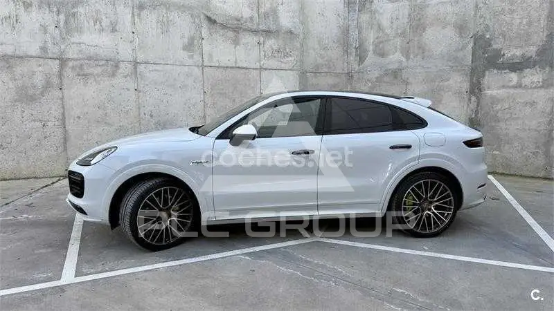2022 Porsche Cayenne
