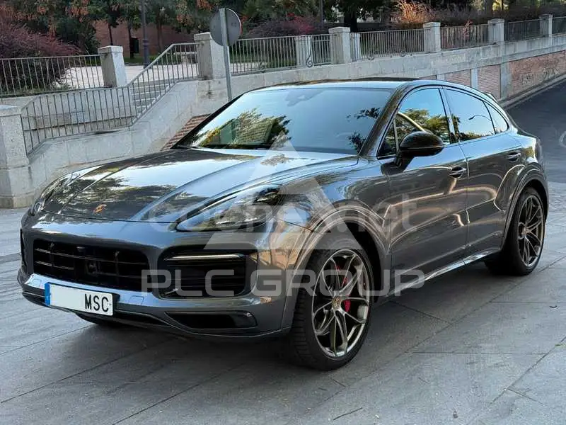 2022 Porsche Cayenne
