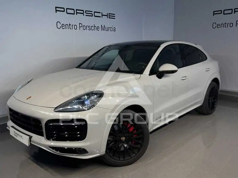 2022 Porsche Cayenne