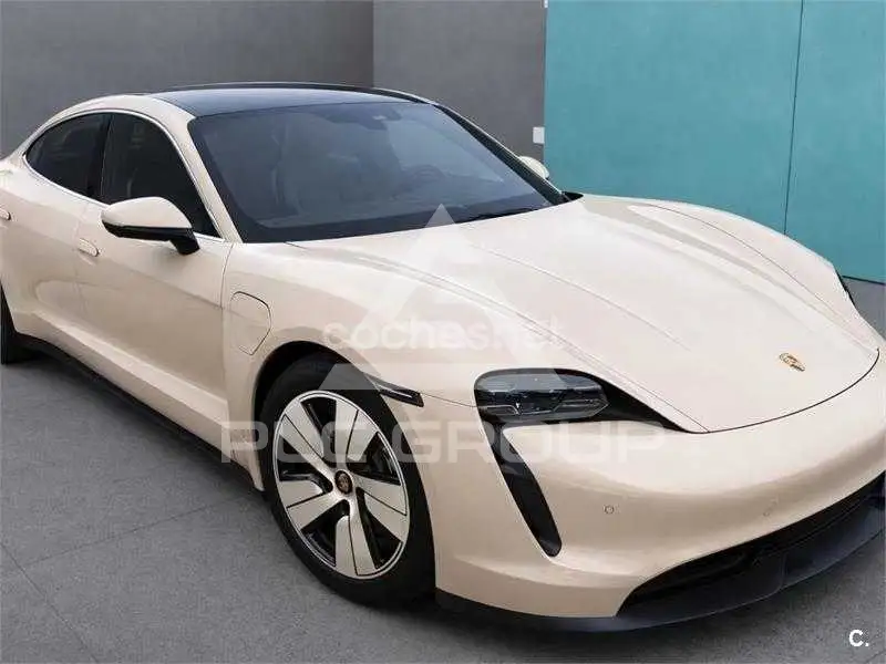 2022 Porsche Taycan
