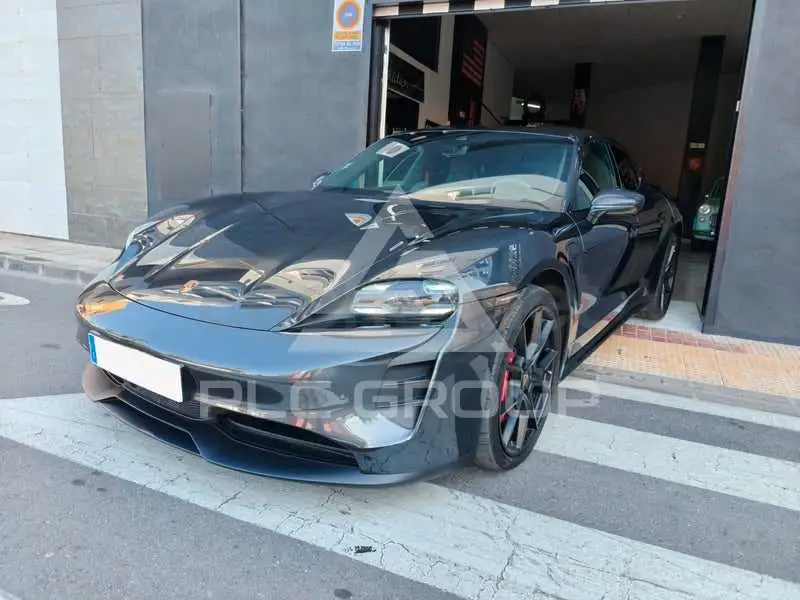 2022 Porsche Taycan