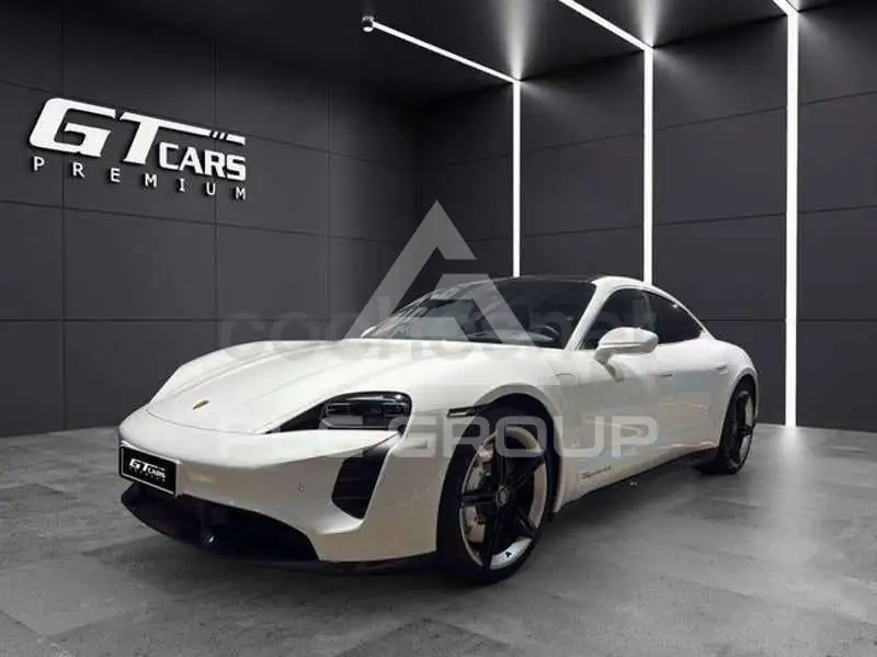 2022 Porsche Taycan