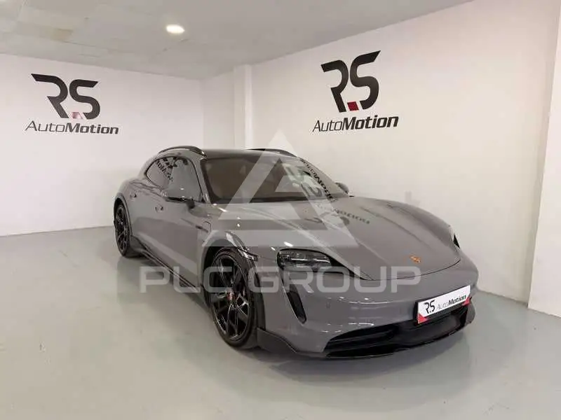 2022 Porsche Taycan