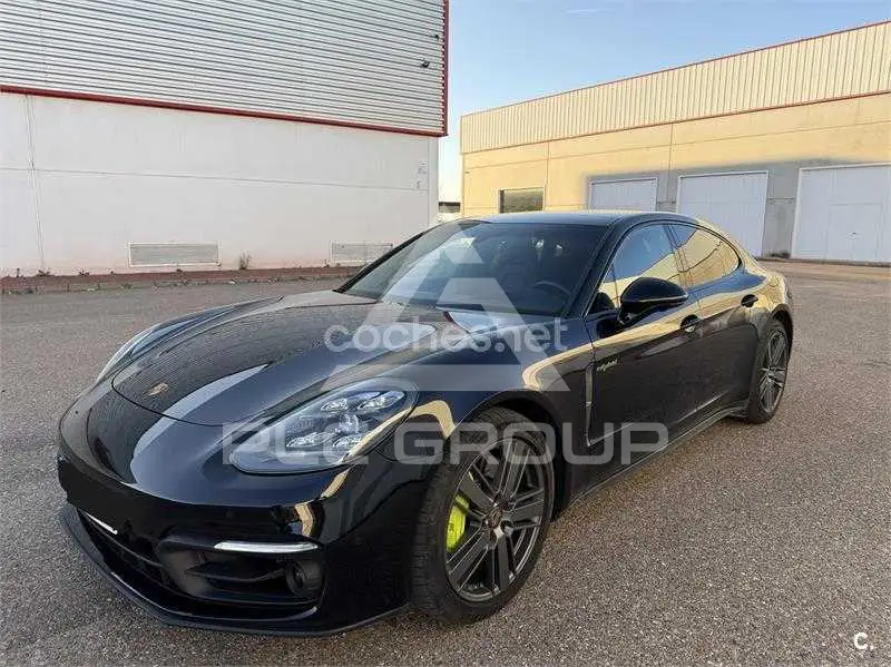 2022 Porsche Panamera