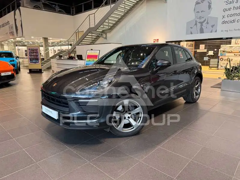 2022 Porsche MACAN