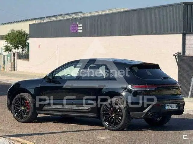 2022 Porsche MACAN