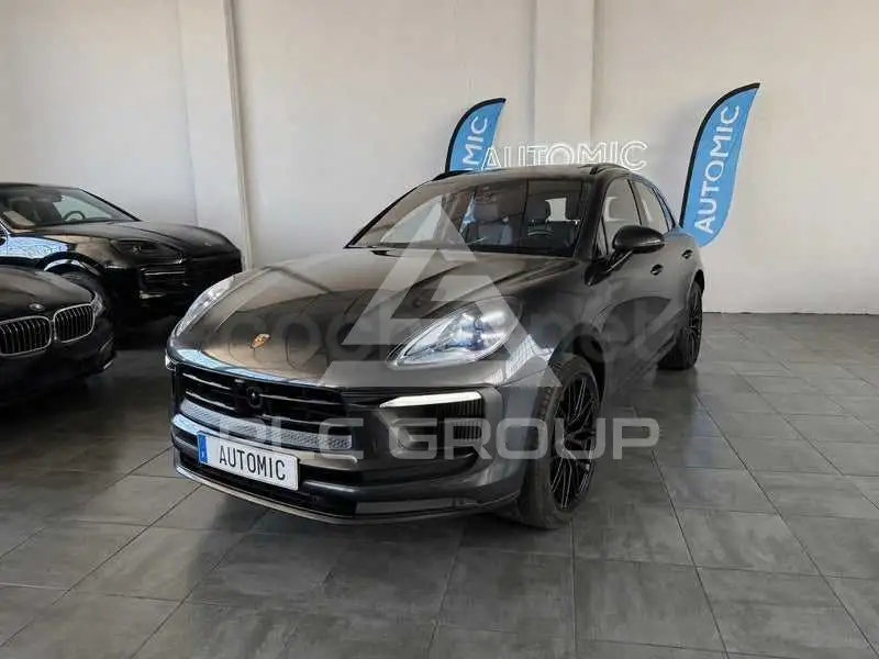 2022 Porsche MACAN