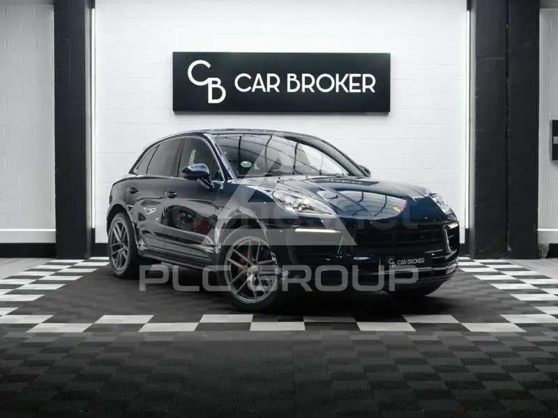 2022 Porsche MACAN