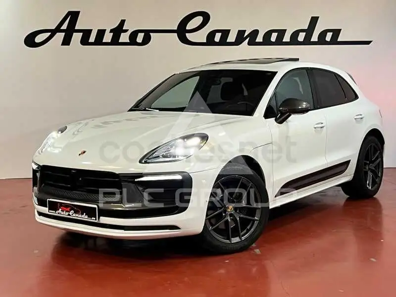 2022 Porsche MACAN