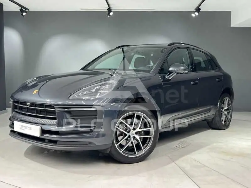2022 Porsche MACAN