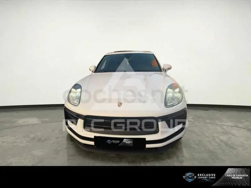 2022 Porsche MACAN